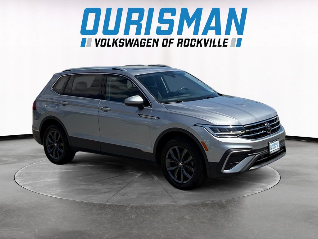 2022 Volkswagen Tiguan 2.0T SE 4Motion's photo