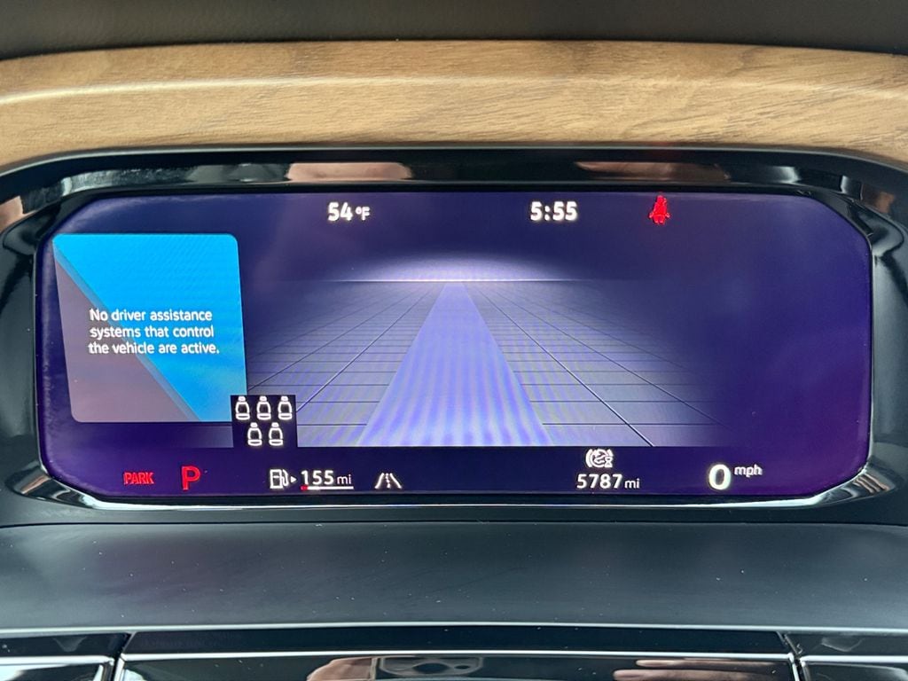 2025 Volkswagen Atlas SE w/Tech - Photo 13