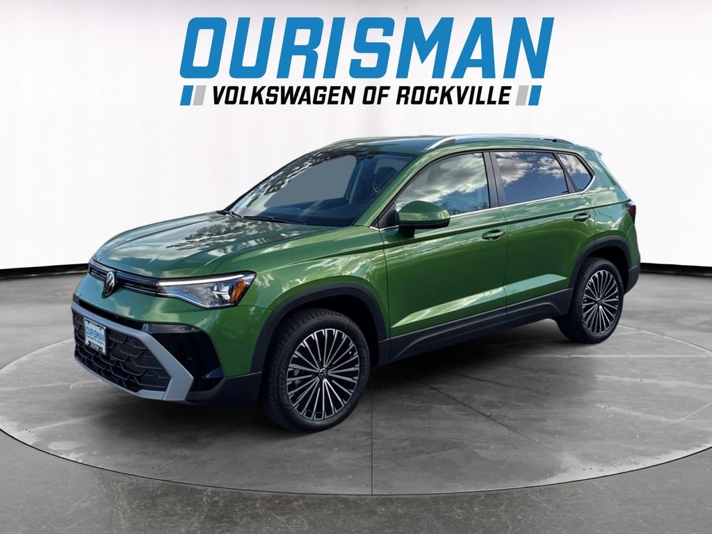 New 2025 Volkswagen Taos 1.5T SE SUV