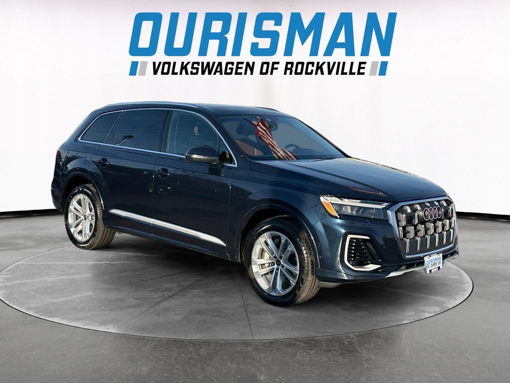 2025 Audi Q7 Premium Plus