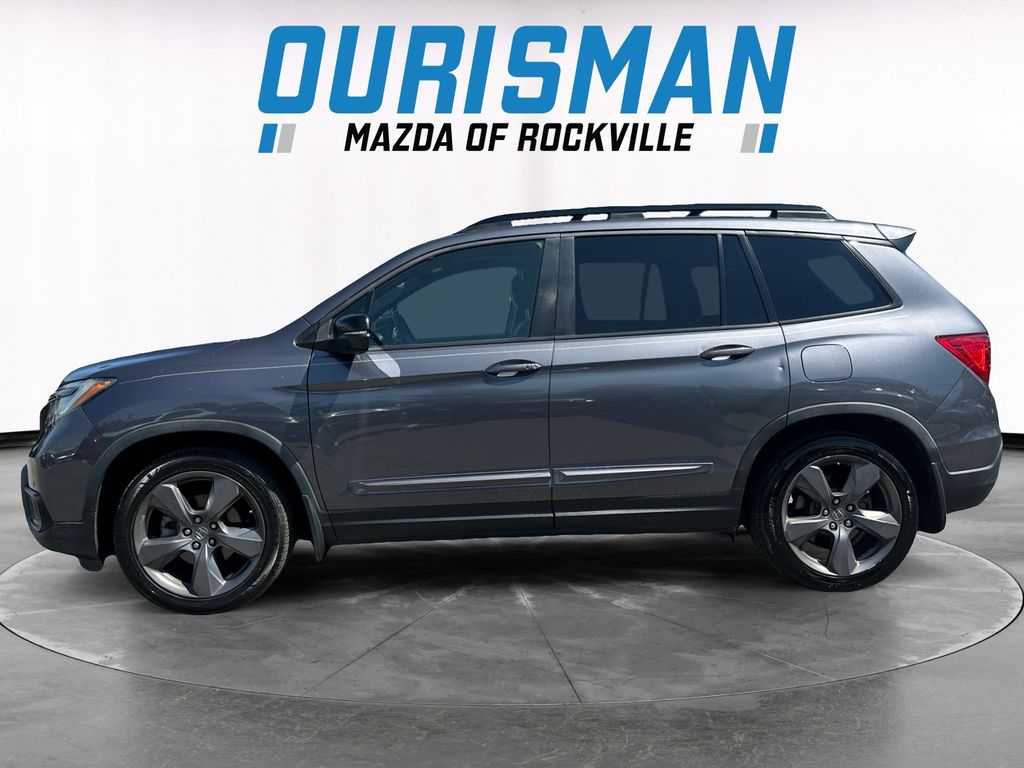 2019 Honda Passport Touring photo 2