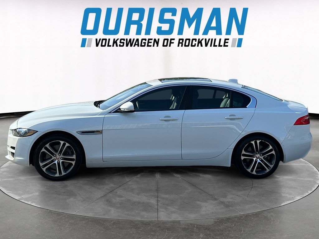Used 2017 Jaguar XE 35t Premium Sedan