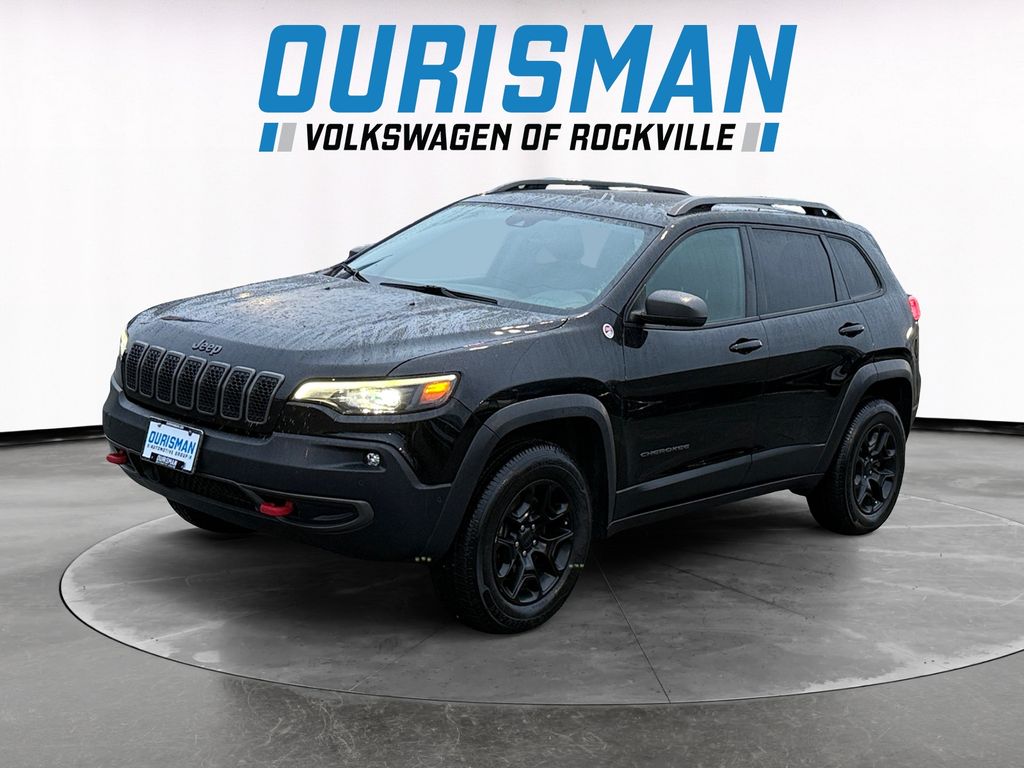 2019 Jeep Cherokee Trailhawk photo 2