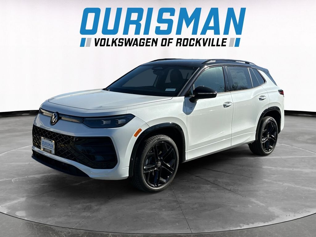 New 2025 Volkswagen Tiguan 2.0T SE R-Line Black SUV