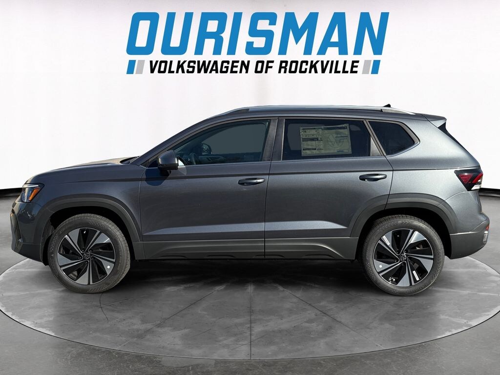 New 2025 Volkswagen Taos 1.5T SE SUV