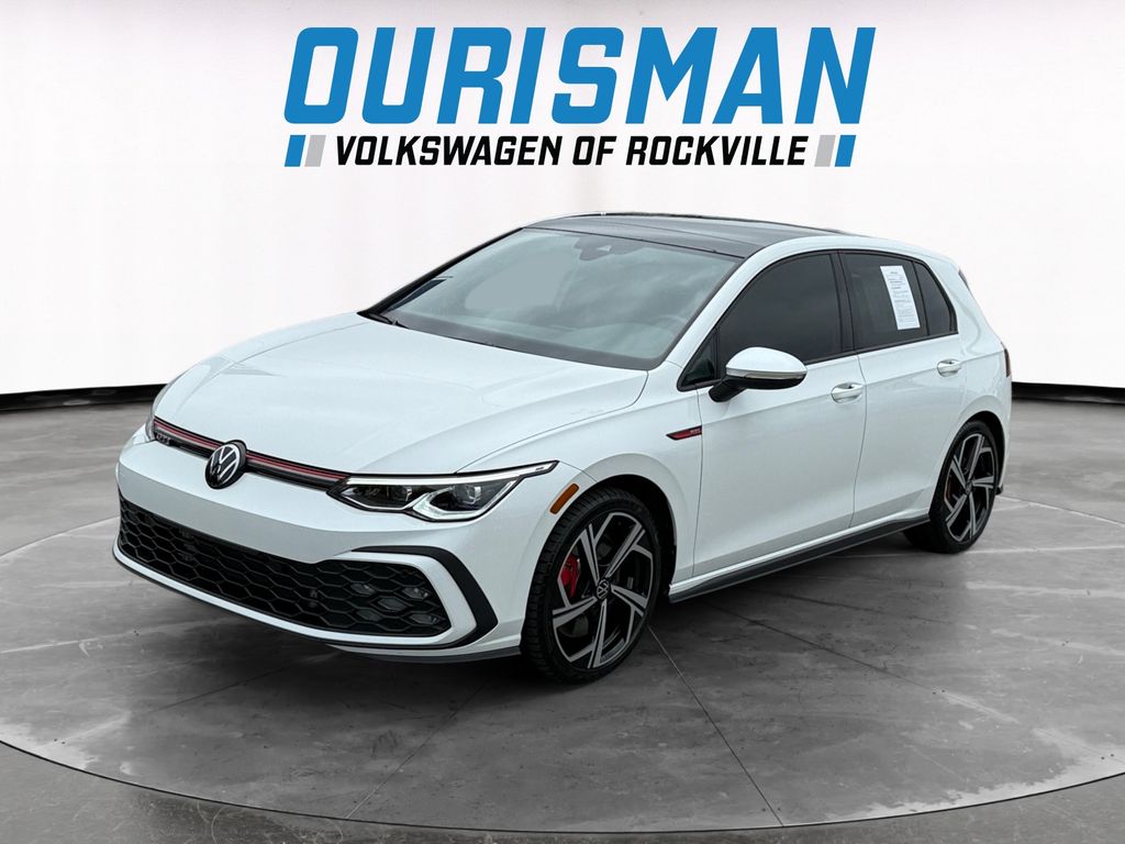 2024 Volkswagen Golf GTI SE photo 2