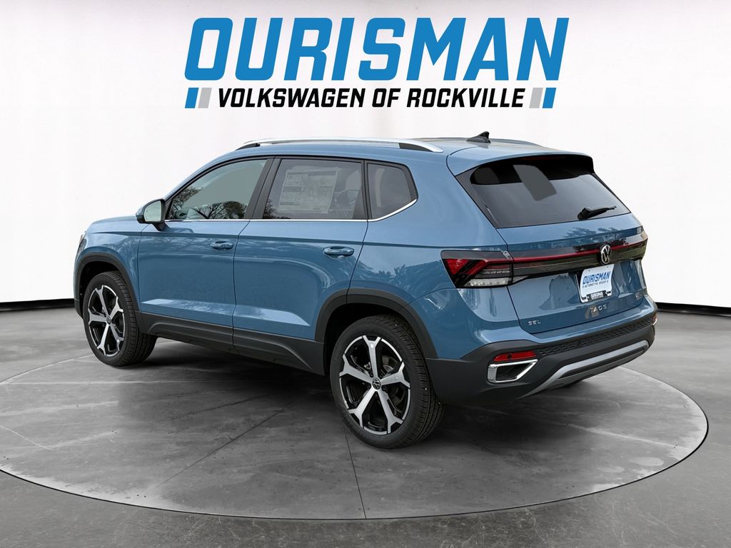 2025 Volkswagen Taos SEL