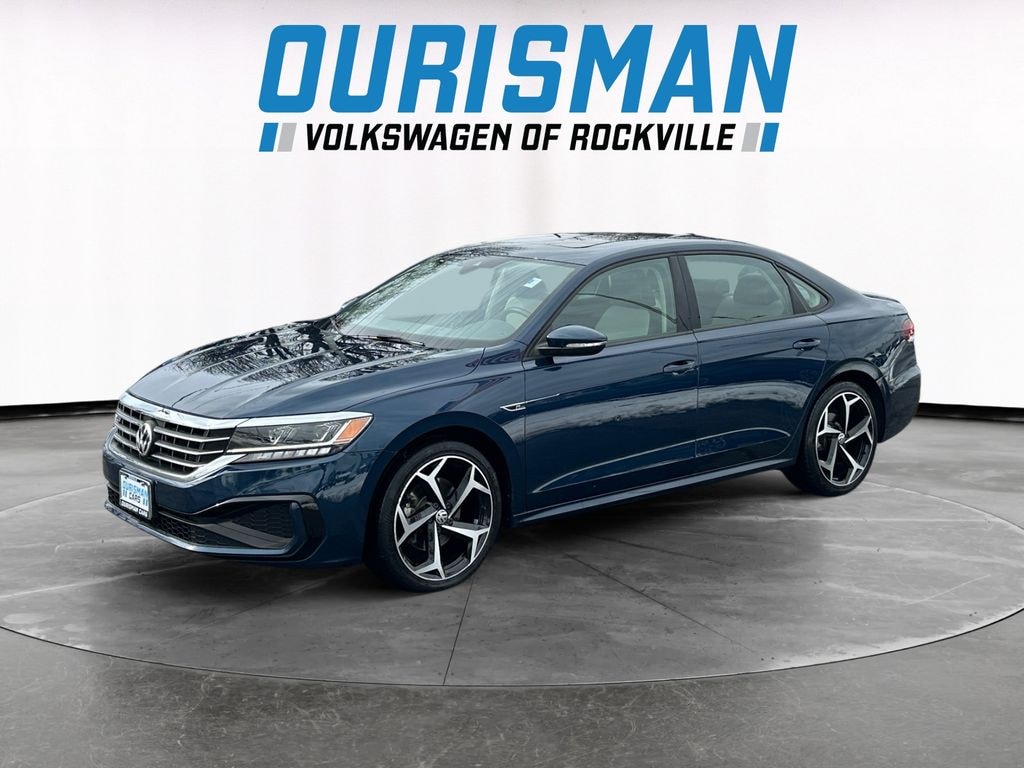 Used 2020 Volkswagen Passat 2.0T R-Line Sedan