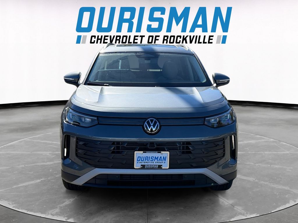 2026 Volkswagen Tiguan SE - Photo 8