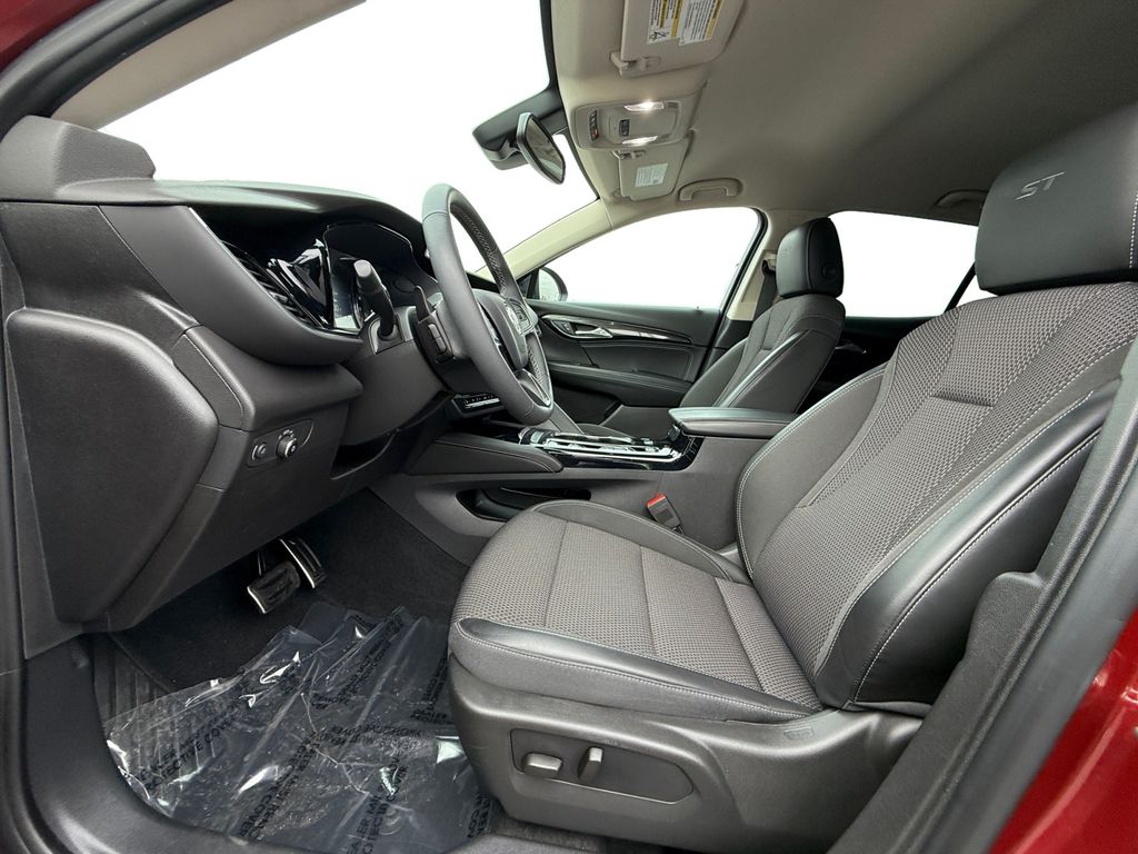 2022 Buick Envision Preferred - Photo 9