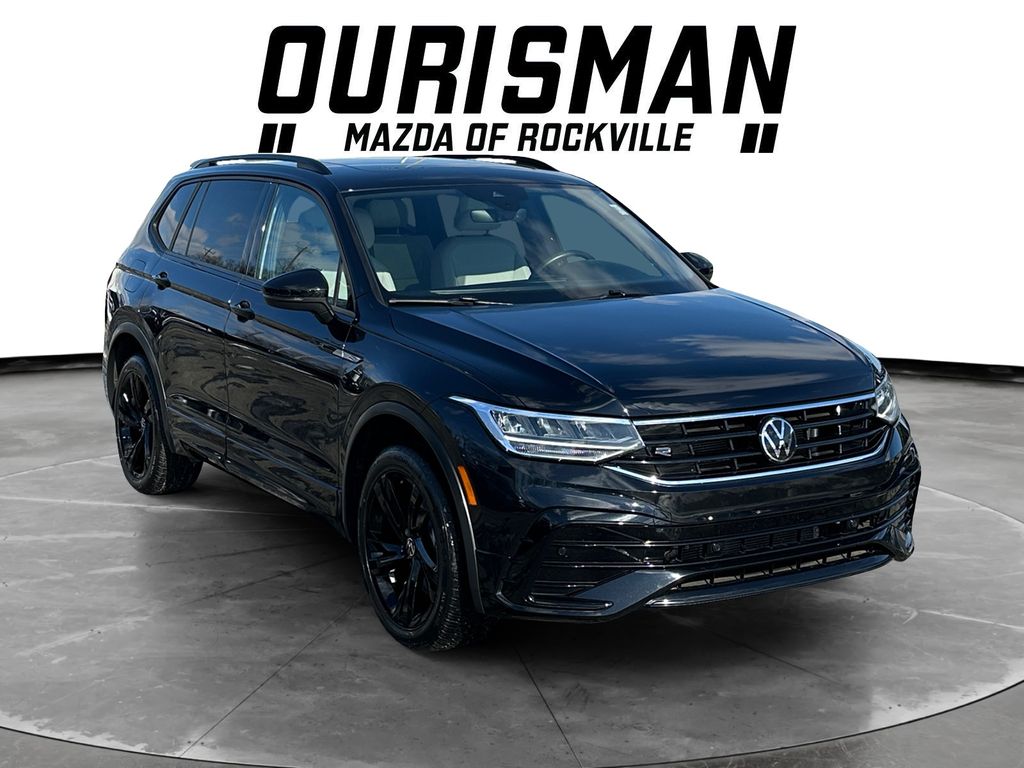 2023 Volkswagen Tiguan SE R-LINE BLACK