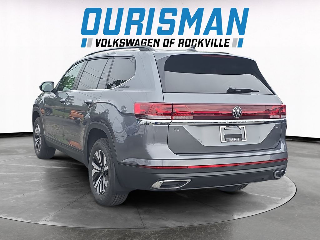 2025 Volkswagen Atlas SE photo 4