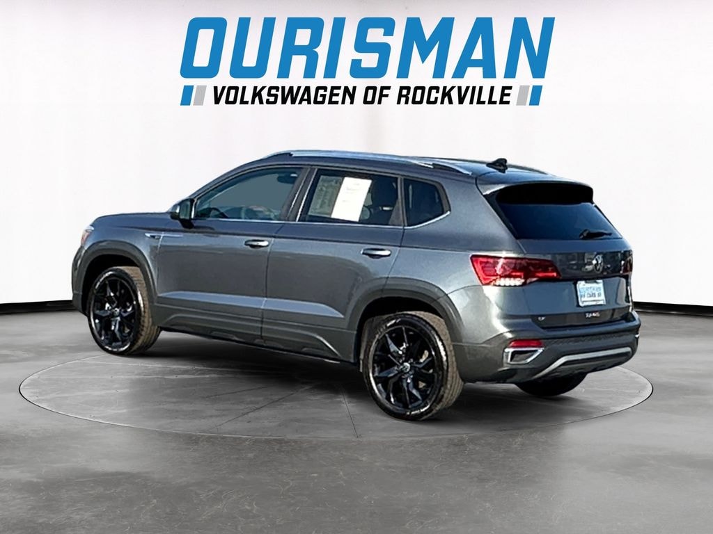 Used 2024 Volkswagen Taos 1.5T SE SUV