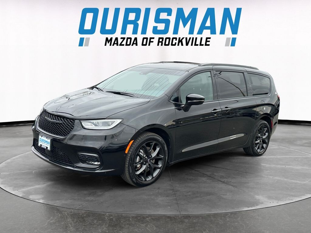 Used 2021 Chrysler Pacifica Touring L Minivan/Van