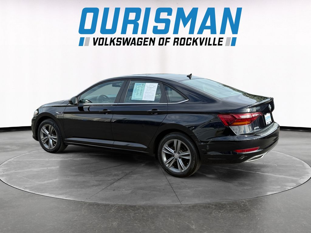 2019 Volkswagen Jetta R-Line photo 4