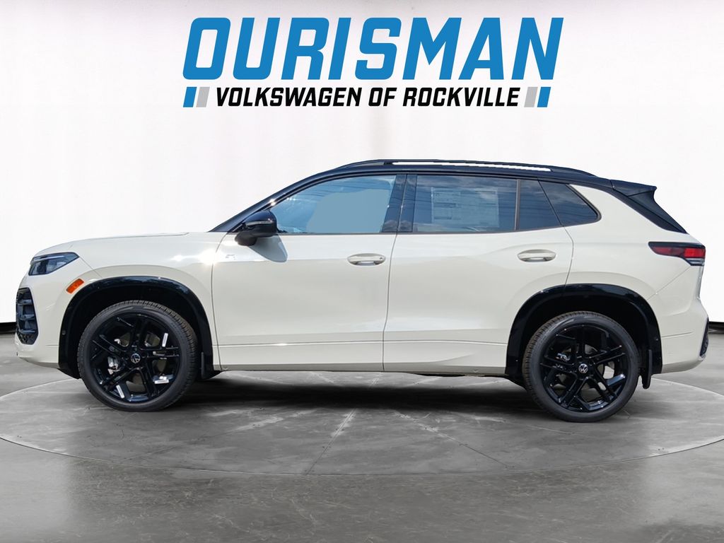2025 Volkswagen Tiguan SE R-Line Black photo 3