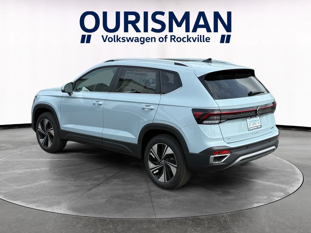 New 2026 Volkswagen Taos 1.5T SE SUV