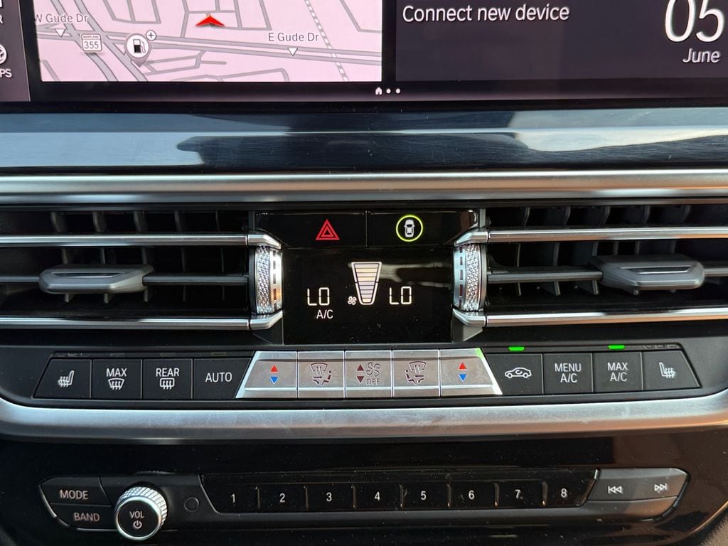 2022 BMW X4 30i - Photo 17