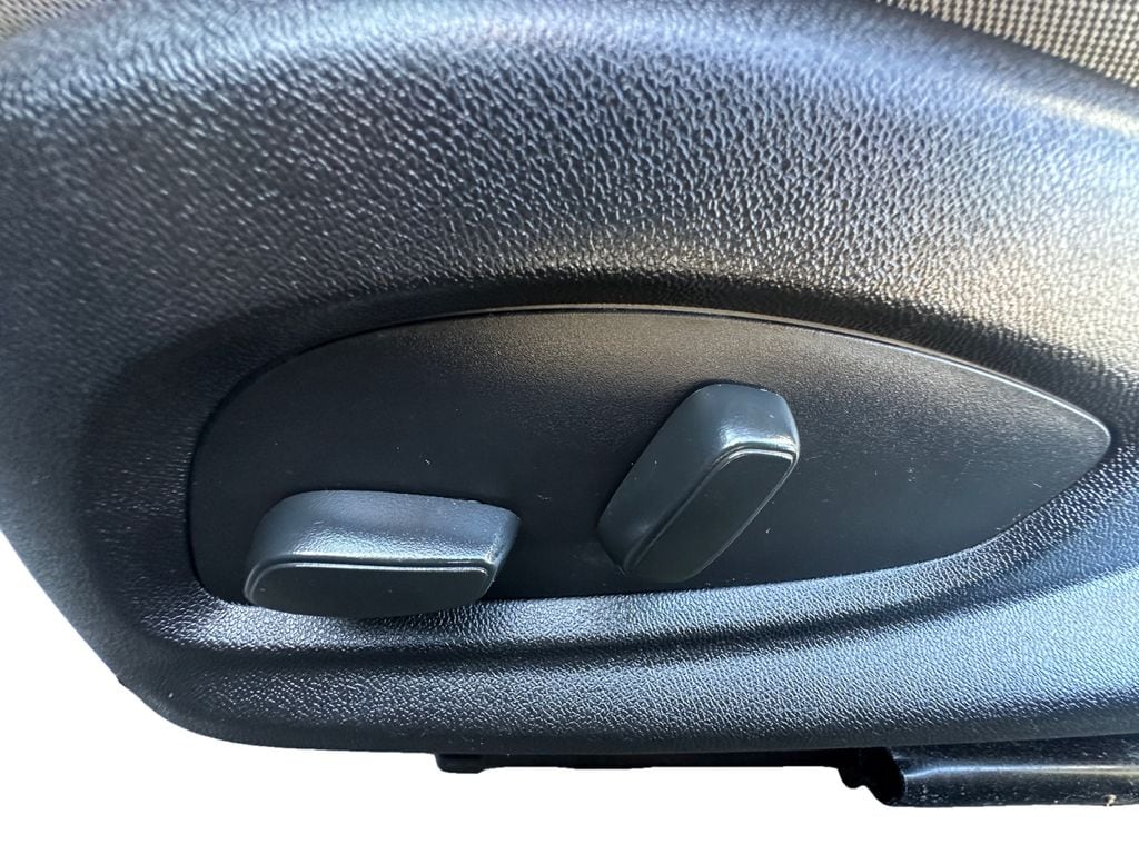 2020 Chevrolet Camaro 1LT - Photo 10