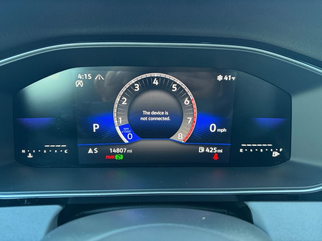 2025 Volkswagen Jetta SE - Photo 21