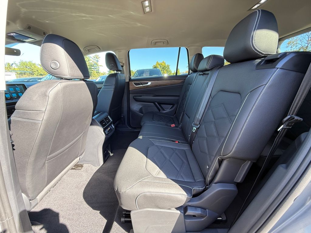 2026 Volkswagen Atlas SE - Photo 22
