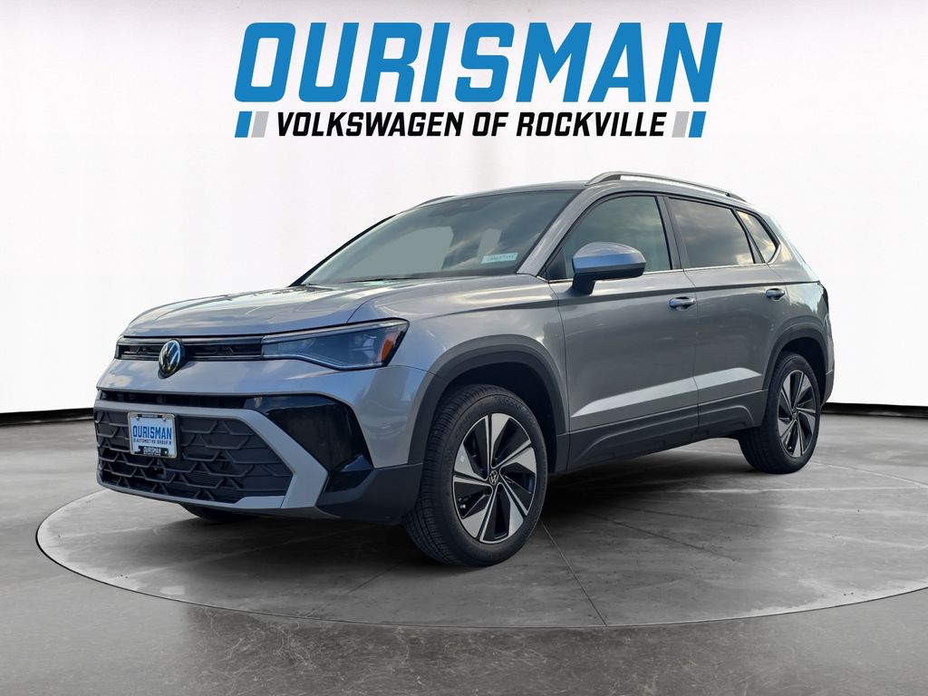 2025 Volkswagen Taos SE photo 2