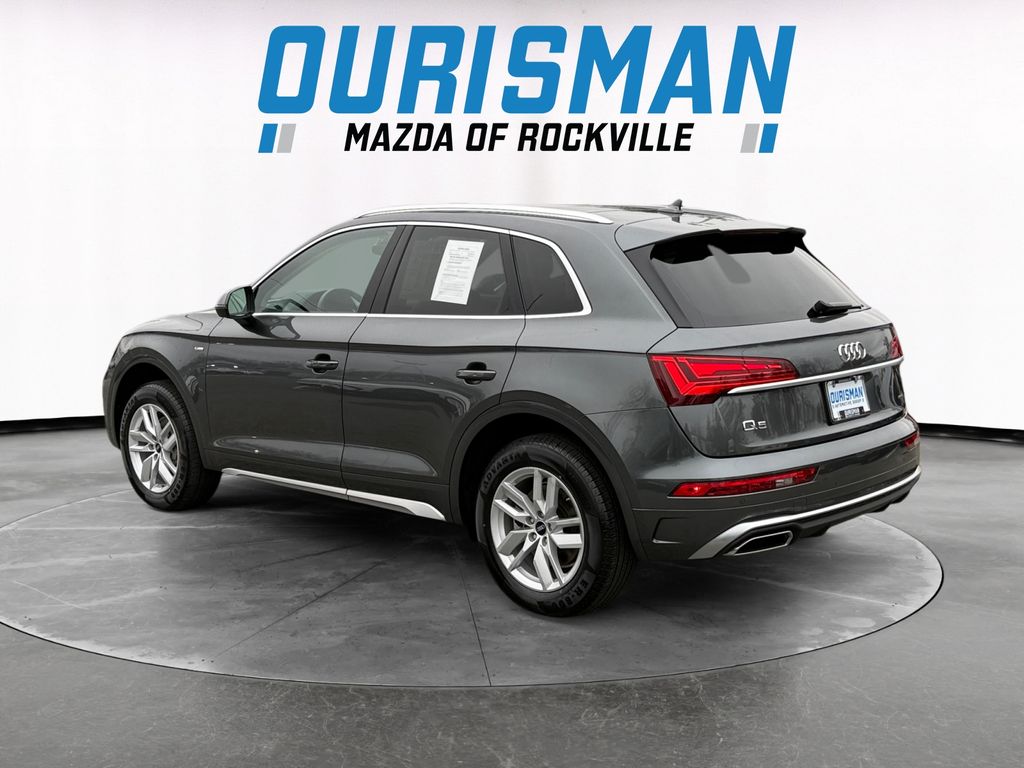 2022 Audi Q5 45 S line Premium photo 3