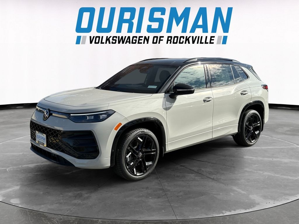New 2025 Volkswagen Tiguan 2.0T SE R-Line Black SUV