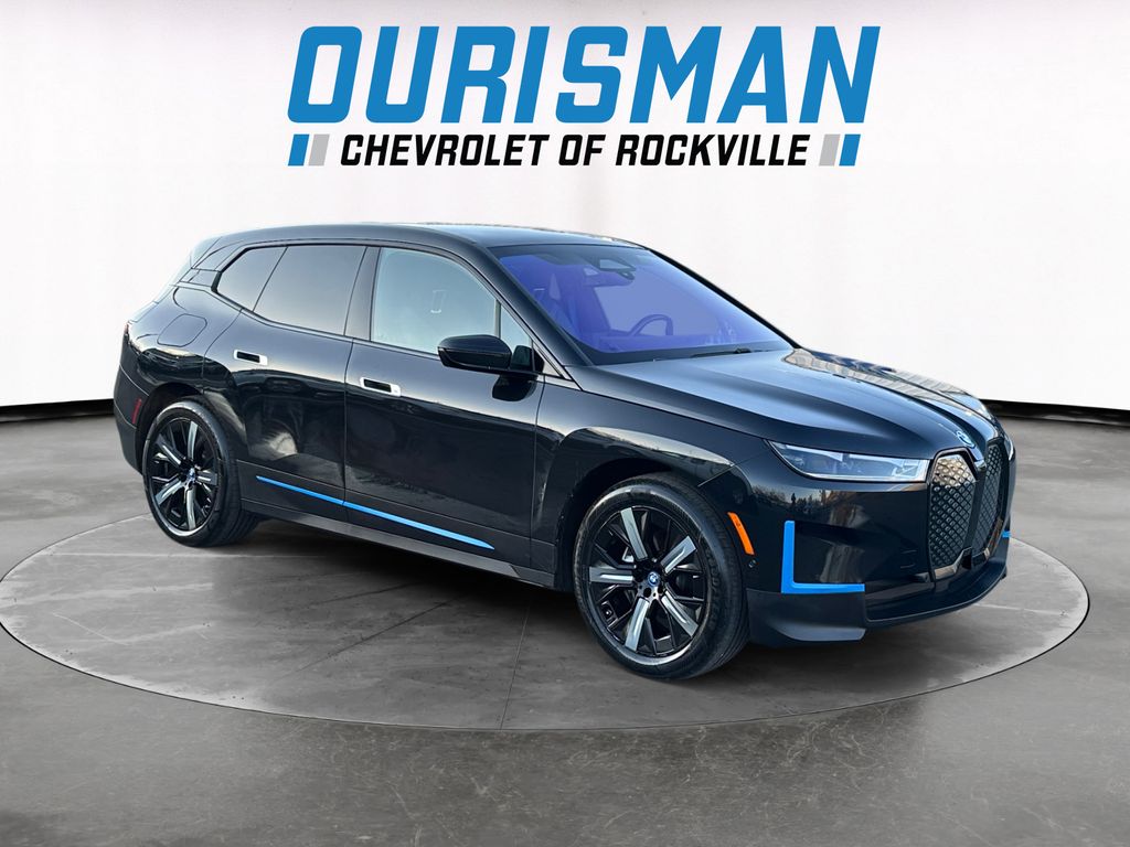 2023 BMW iX xDrive50's photo