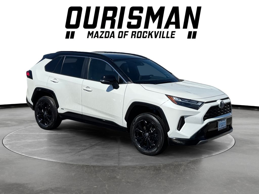 2022 Toyota RAV4 XSE