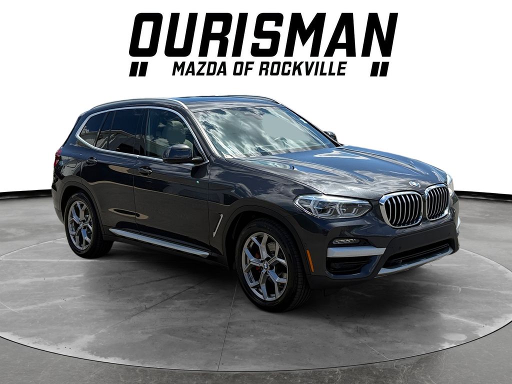 2021 BMW X3 xDrive30e's photo