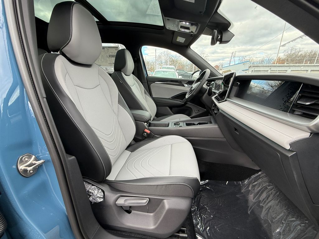 2026 Volkswagen Tiguan SE R-LINE BLACK - Photo 24