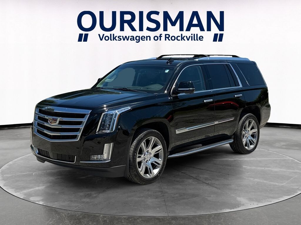 Used 2017 Cadillac Escalade Luxury SUV