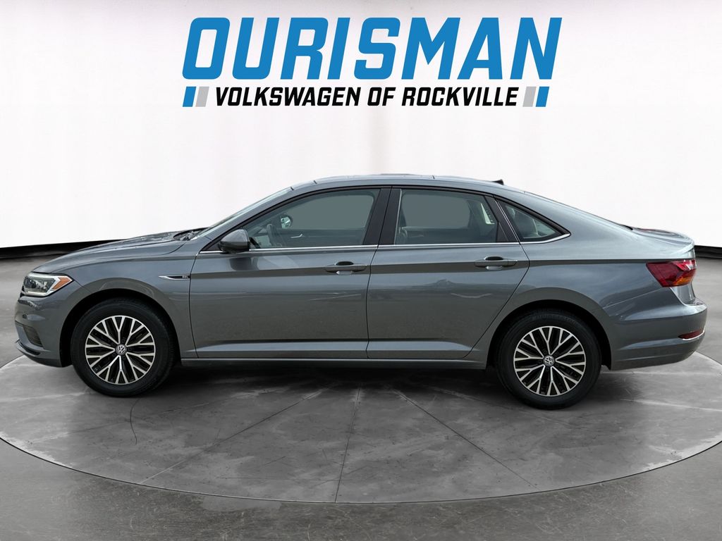 2019 Volkswagen Jetta SEL photo 2