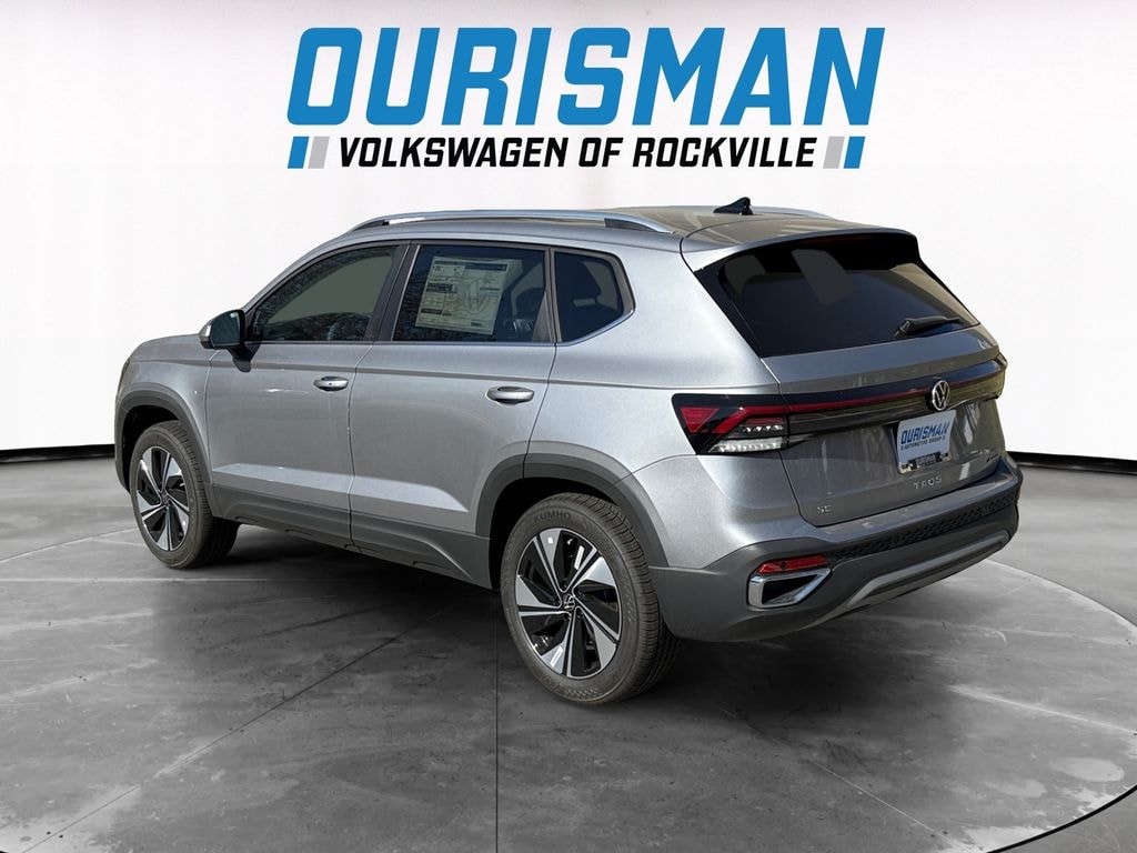 New 2025 Volkswagen Taos 1.5T SE SUV