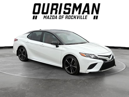 2020 Toyota Camry XSE Sedan