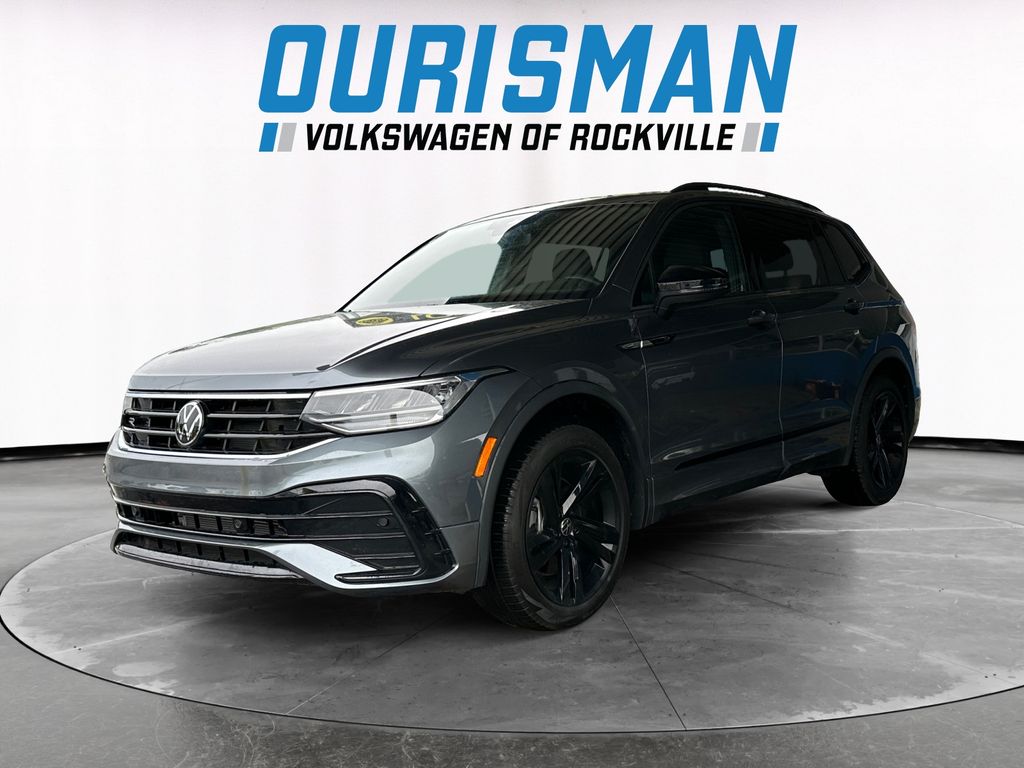 Used 2024 Volkswagen Tiguan SE R-LINE BLACK with VIN 3VVCB7AX8RM129059 for sale in Rockville, MD