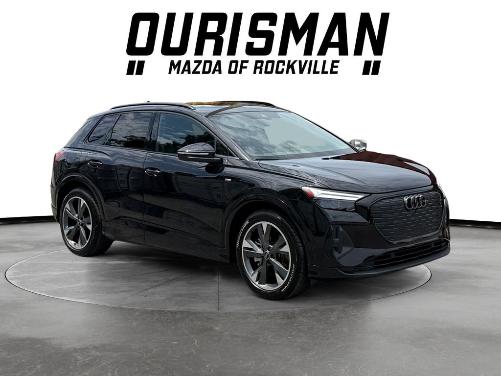 2024 Audi Q4 e-tron 55 Premium Plus quattro's photo