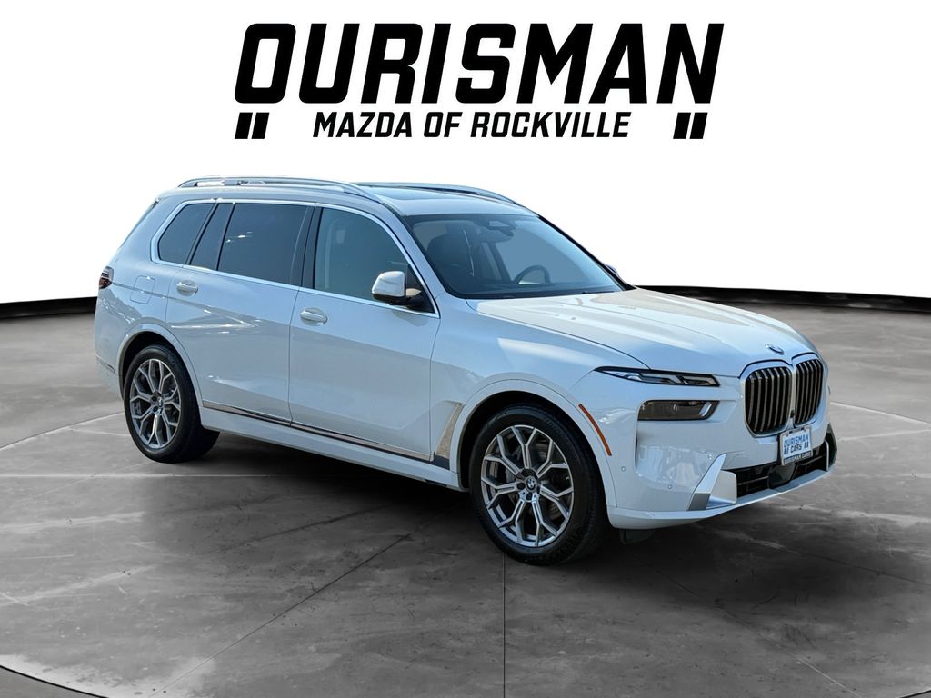 2024 BMW X7 xDrive40i's photo
