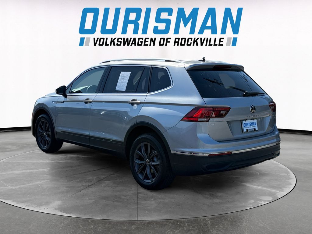 2024 Volkswagen Tiguan SE Wolfsburg Edition photo 3
