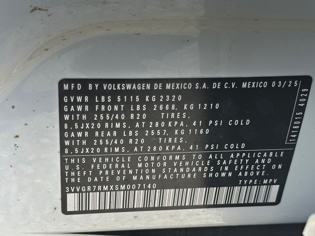 2025 Volkswagen Tiguan SE R-LINE BLACK - Photo 24