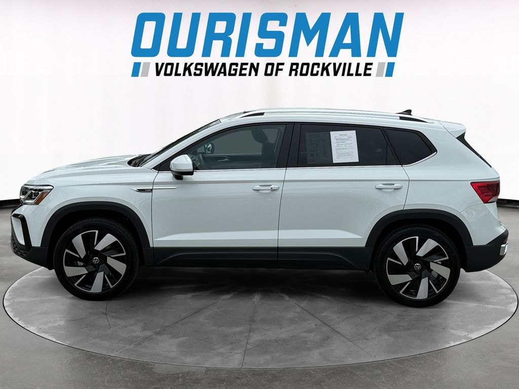 Used 2024 Volkswagen Taos 1.5T SEL SUV