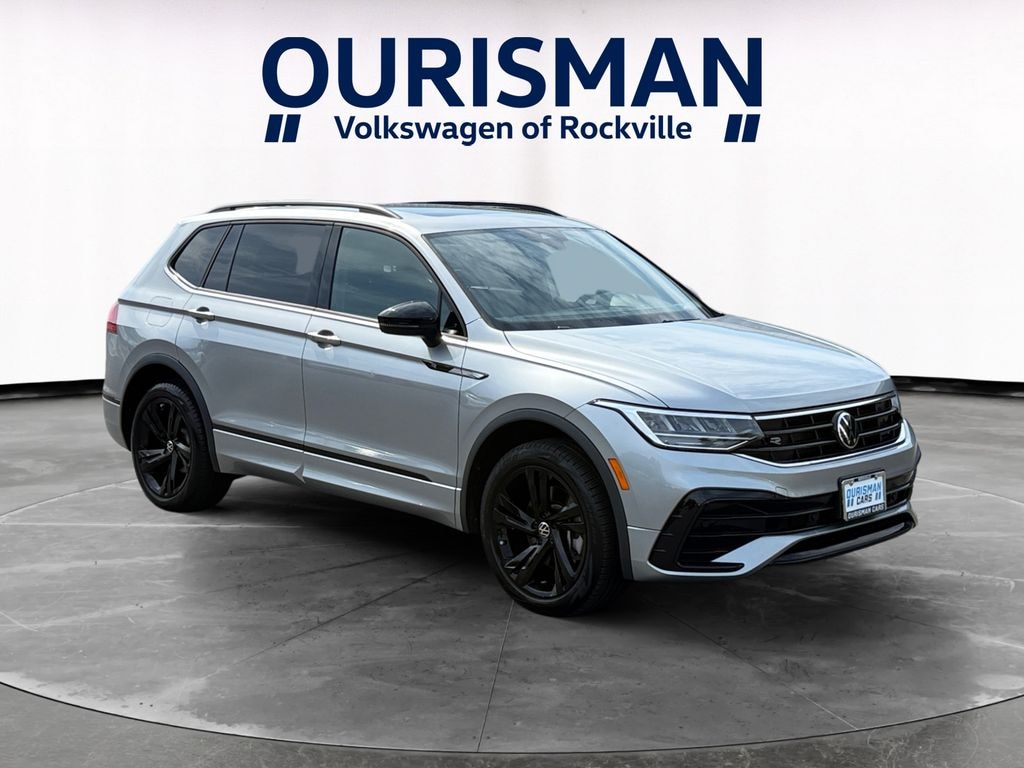 Used 2023 Volkswagen Tiguan 2.0T SE R-Line Black SUV