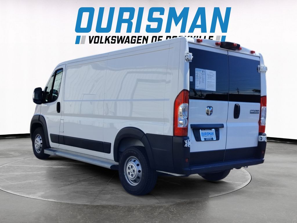 2023 Ram ProMaster 2500 Base Cargo Van photo 3
