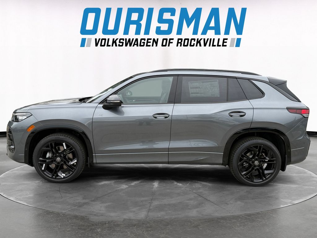 2025 Volkswagen Tiguan SE R-Line Black photo 2