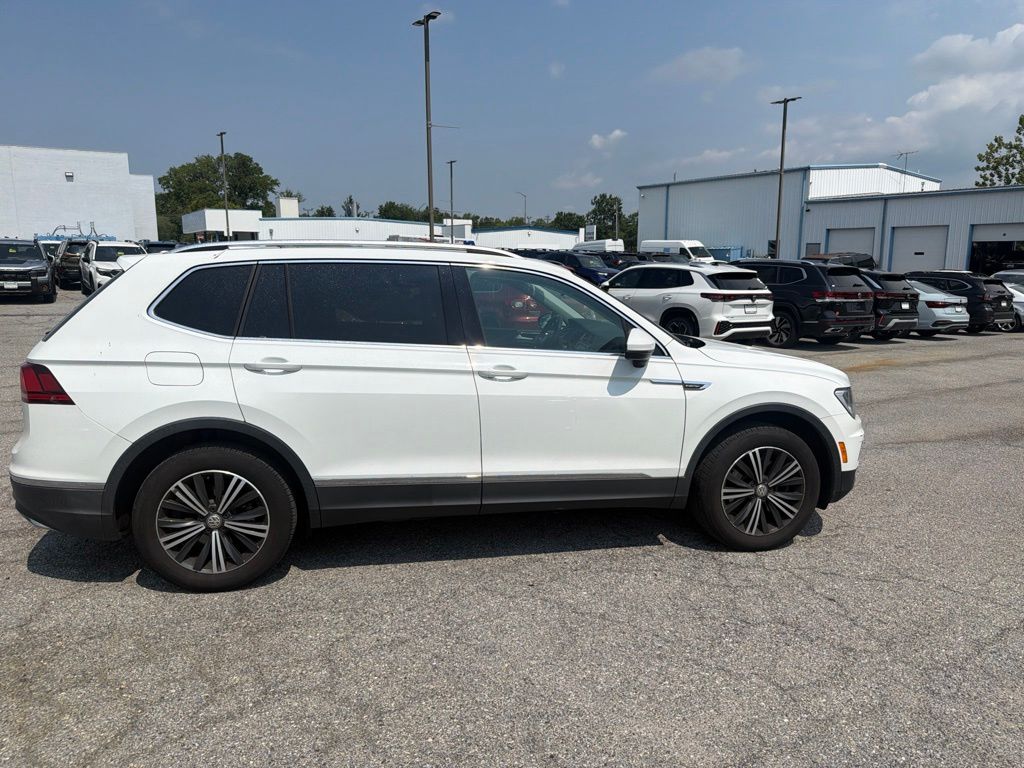 Used 2018 Volkswagen Tiguan SEL with VIN 3VV2B7AX8JM097746 for sale in Waldorf, MD