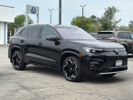 2025 Volkswagen Tiguan 2.0T SEL R-Line SUV