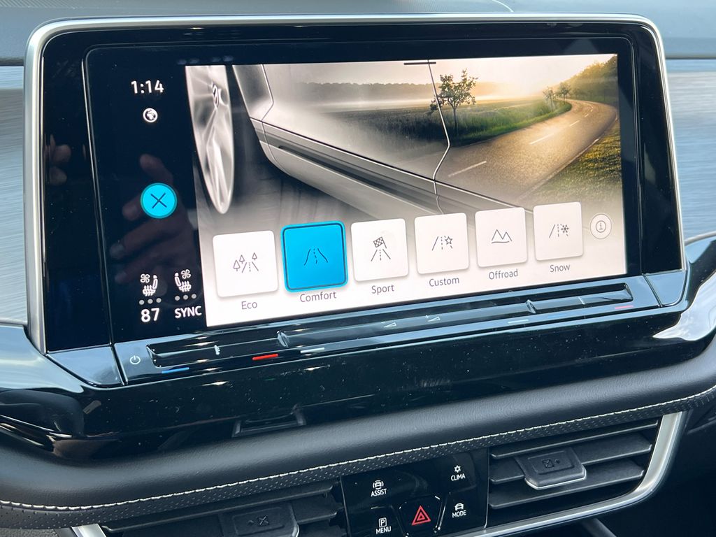 2026 Volkswagen Atlas Cross Sport SE w/Tech - Photo 25
