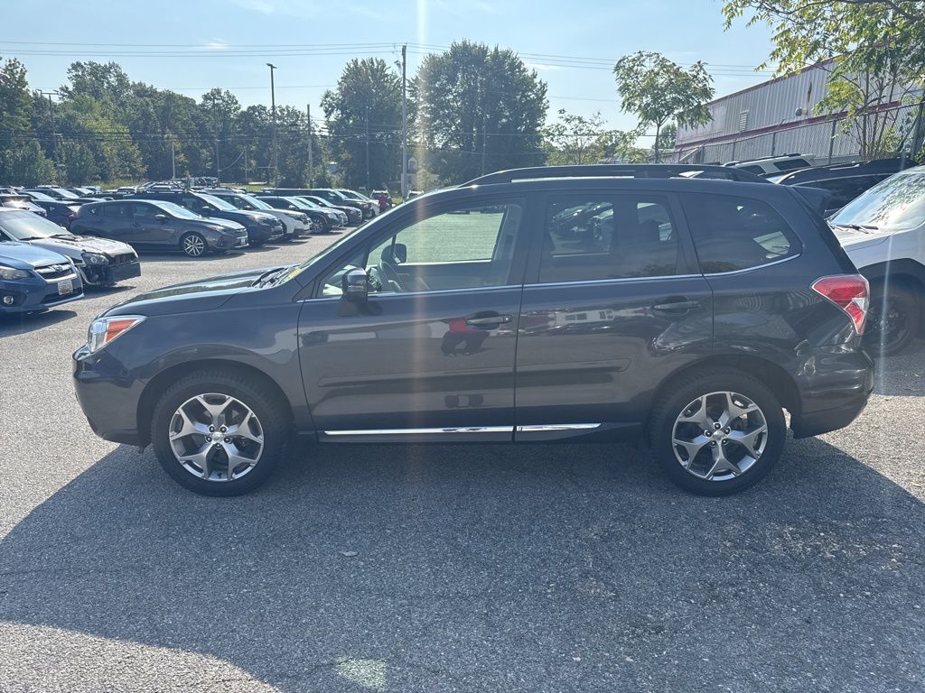 2016 Subaru Forester 2.5i Touring photo 3