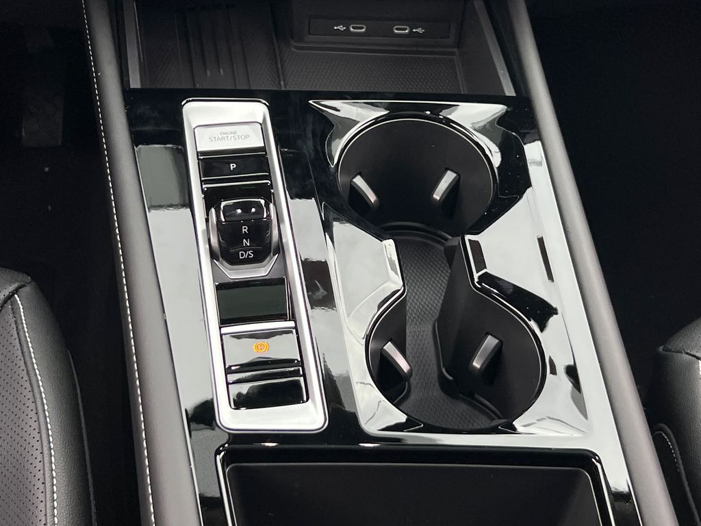 2026 Volkswagen Atlas SE w/Tech - Photo 23